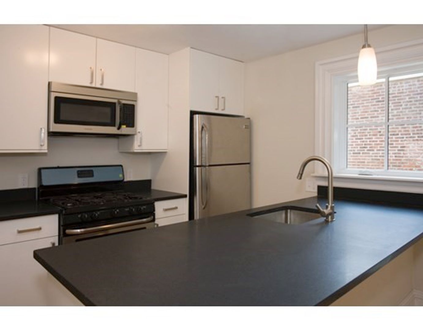 658 Massachusetts Ave - 1B MA 02118 - Photo 3