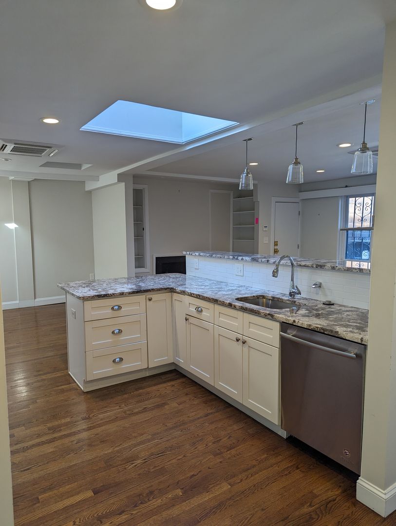 127 Bay State Road Boston MA 02215 - Photo 10