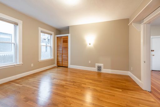 68 Richdale Ave , 1, Cambridge, MA 02140