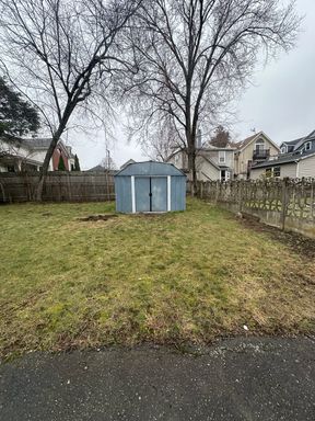 28 Olcott Street, 2, Watertown, MA 2472