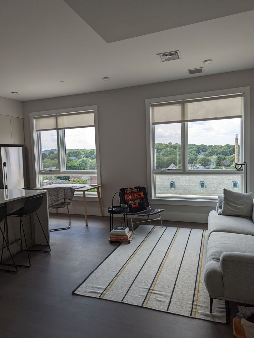 3193 Washington Street, PH8 Boston MA 02130 - Photo 11