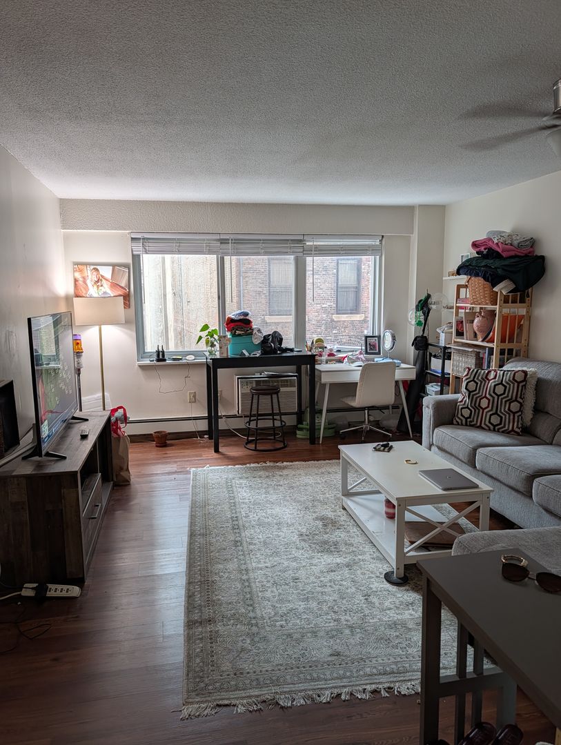 Boston Apartment: 130-140 Bowdoin Street