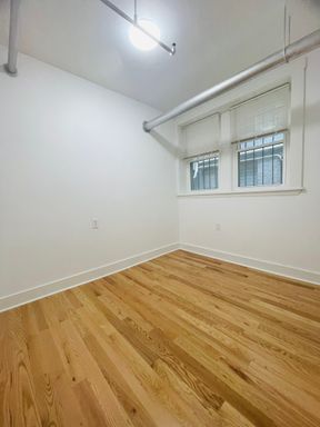 14 Palace Rd , 14P-21, Boston, MA 02115