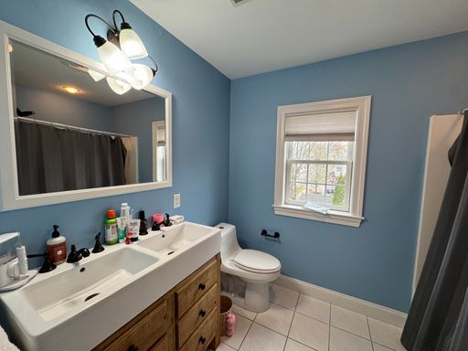 43 Canterbury Road, Waltham, MA 02453
