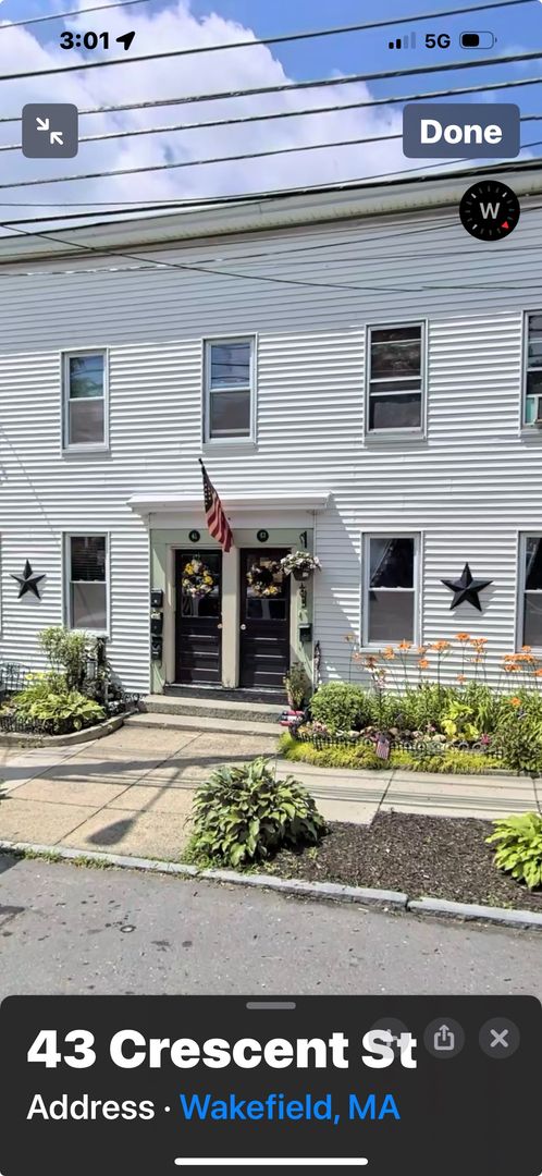 Wakefield Apartment: 43-45 Crescent Street