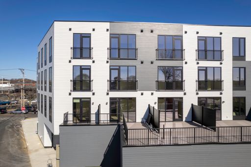 810 Washington Ave,  205, Revere, MA 02151
