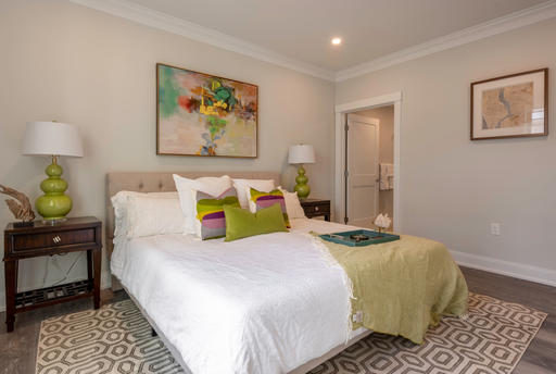 61 County St, 211, Dover, MA 02030