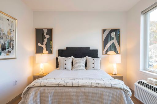 22 Hubbard Rd, Unit 100, Wilton, CT 06897