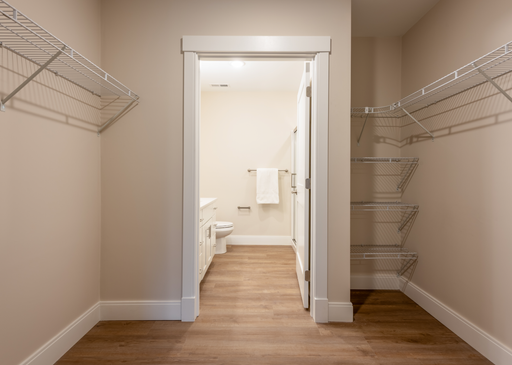 936 Brush Hill Rd, Unit 206, Milton, MA 02186