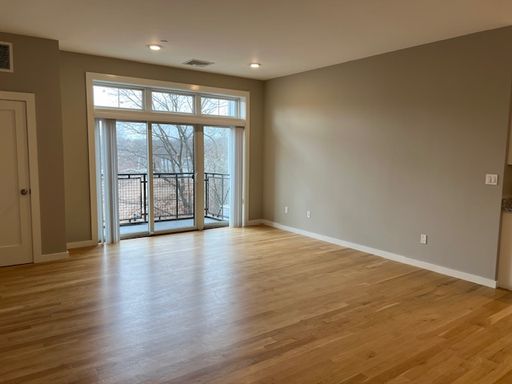 600 North Avenue, 202, Wakefield, MA 01880