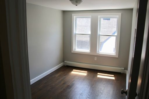 R- 17 Middleton, 2, Dorchester, MA 02124