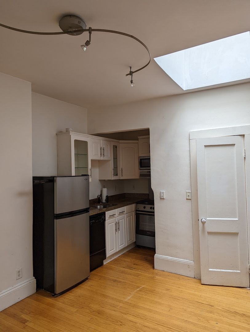 141 Arlington Street Boston MA 02116 - Photo 5