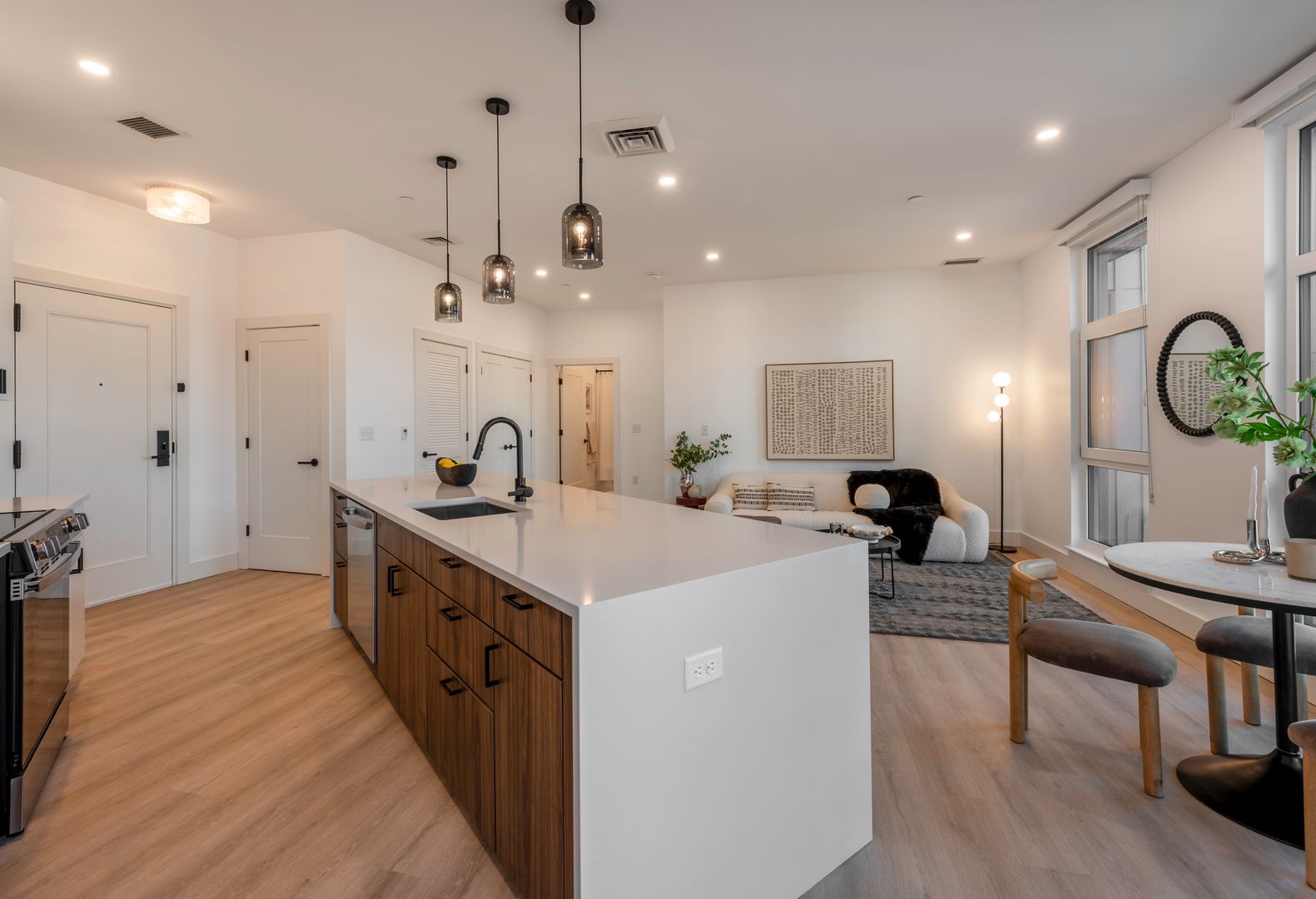 Somerville Apartment: 16-20 Medford Street