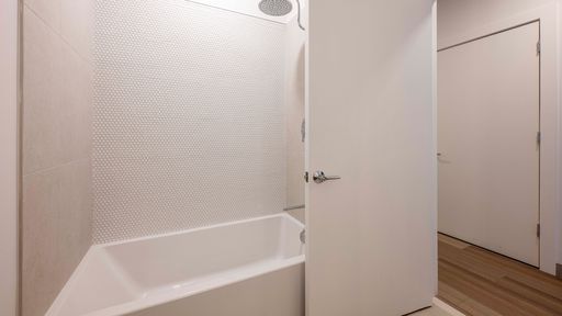 22 Hubbard Rd, Unit 200, Wilton, CT 06897