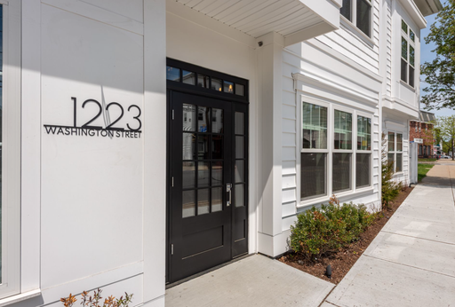 1223 Washington St., Unit 1, Norwood, MA 02062