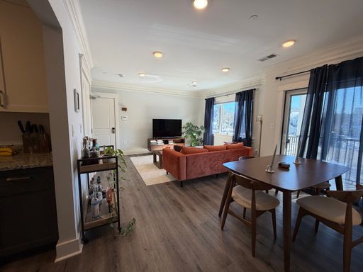 13-18 Hennery Way, Unit 17G, Medfield, MA 02052