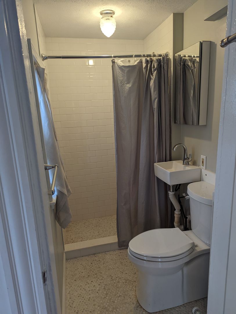 Somerville Condo: 23-2 Prescott Street