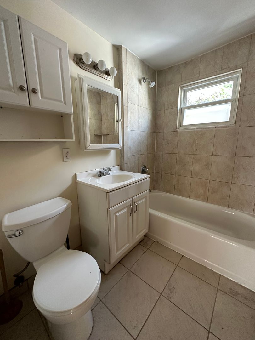 R - 42-44 Whitman Street - 2A Somerville MA 02144 - Photo 5