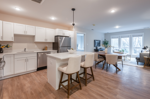 936 Brush Hill Rd, Unit 305, Milton, MA 02186