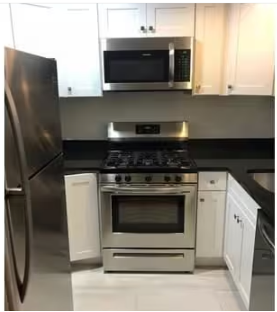 Boston Apartment: 280 Newbury Street