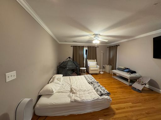 43 Canterbury Road, Waltham, MA 02453
