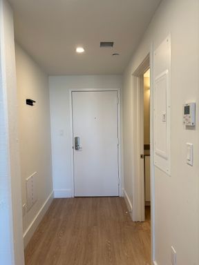 86 Essex , 403, Haverhill, MA 01832