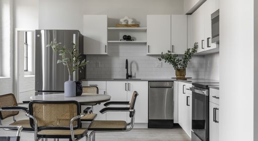 86 Essex , 505, Haverhill, MA 01832