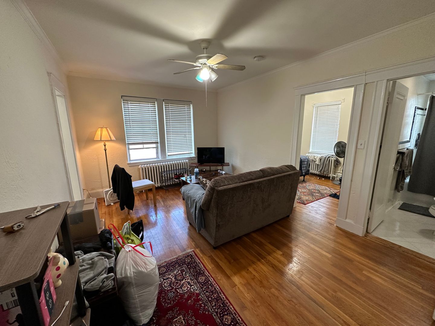 Medford Apartment: 15 Governors Avenue