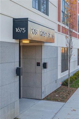 1675 Post Road, Fairfield, CT 06824