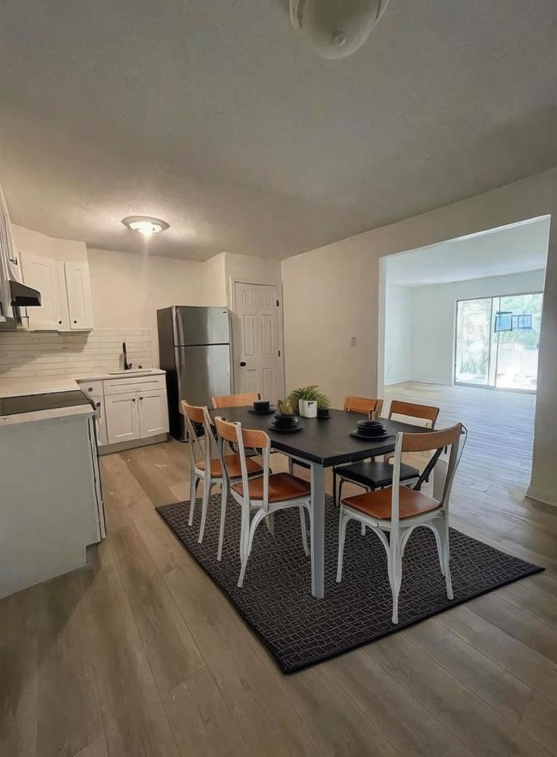 Weymouth Apartment: 31 Vine Street