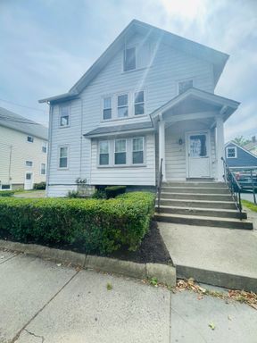 16 Templeton Parkway - 2, 2, Watertown, MA 02472