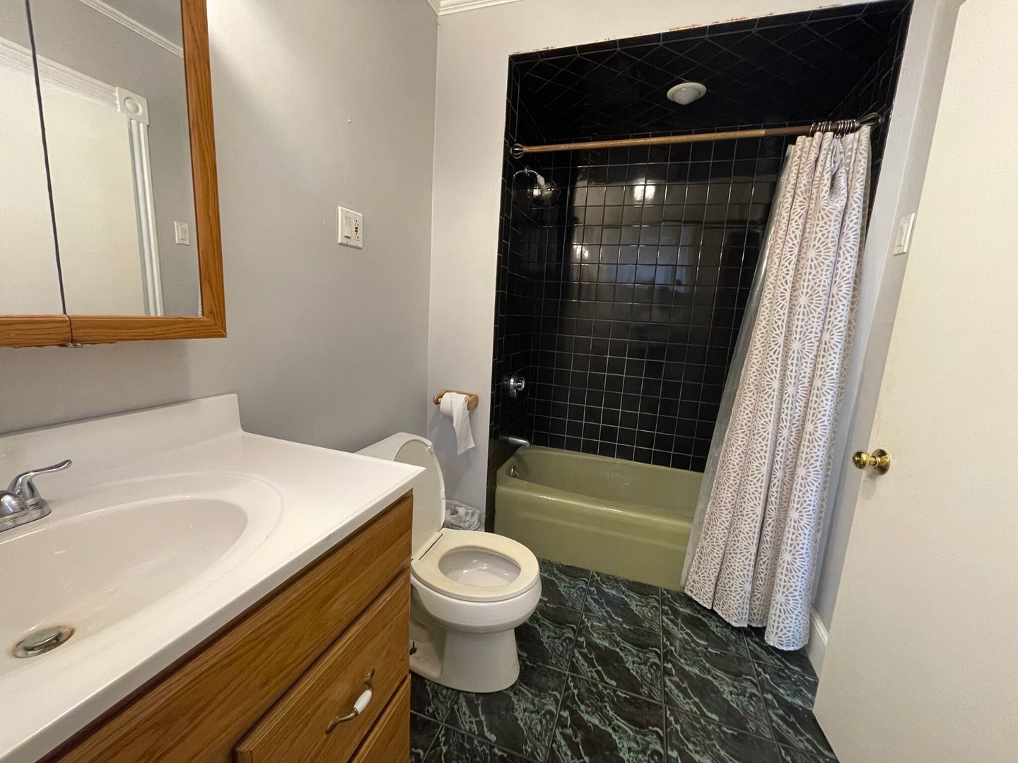31 Wheatland Street, Apt 1 Somerville MA 02145 - Photo 13