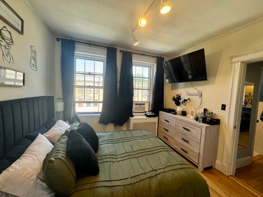 2 Crawford Street , 12, Cambridge, MA 02139