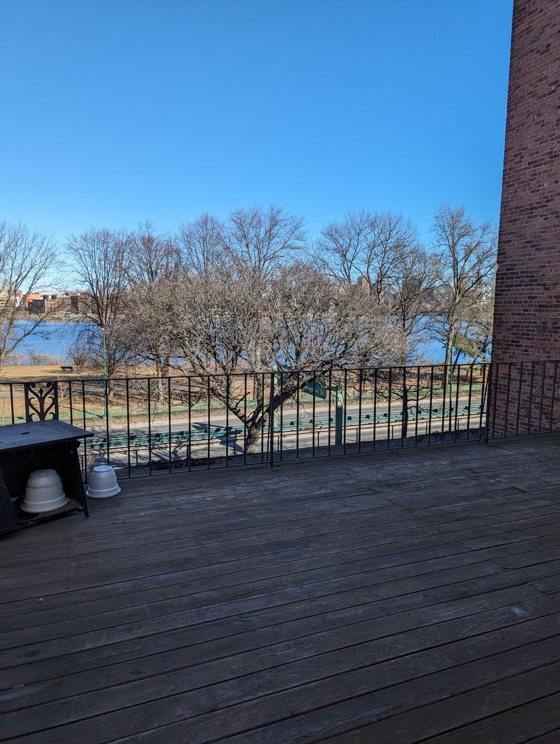 127 Bay State Road Boston MA 02215 - Photo 15