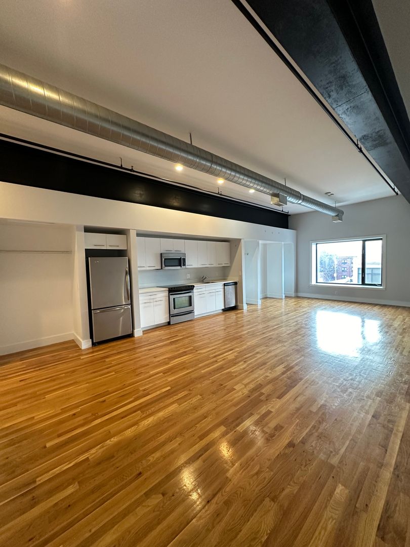 375 Broadway  MA 02150 - Photo 4