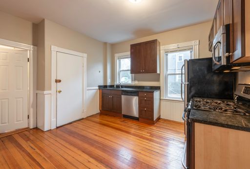 68 Richdale Ave , 1, Cambridge, MA 02140