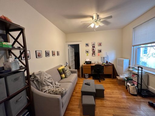 1648 Massachusetts Ave, 5, Cambridge, MA 02138