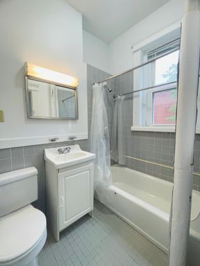 14 Palace Rd, 14P-4, Boston, MA 02115