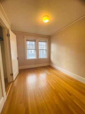 16 Templeton Parkway - 2, 2, Watertown, MA 02472