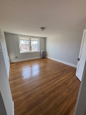 208 Main Street, 208 Main Street #42, Medford, MA 02155