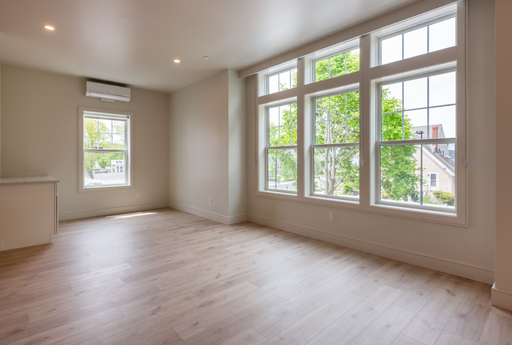1223 Washington St., Unit 8, Norwood, MA 02062