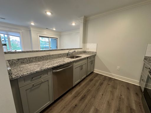 13-18 Hennery Way, Unit 18J, Medfield, MA 02052