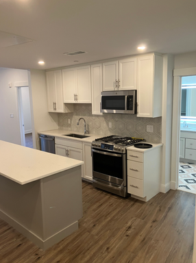 61 County St, 310, Dover, MA 02030