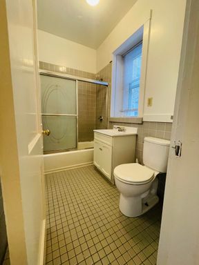 14 Palace Rd, 14P-15, Boston, MA 02115