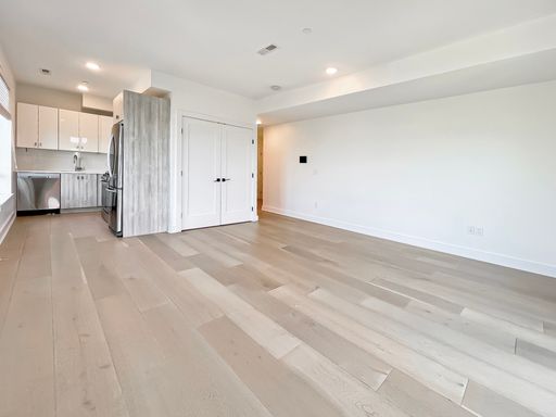 917 Bennington St, 311, East Boston, MA 02128