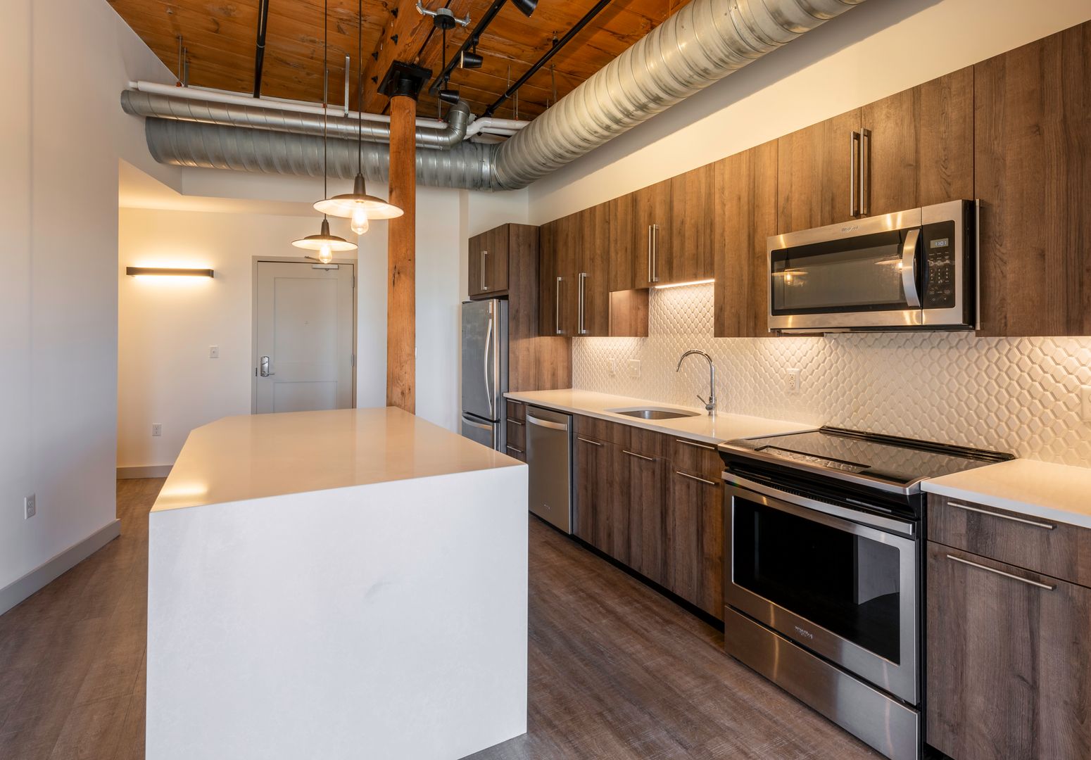 Lowell Apartment: 165 Thorndike Street