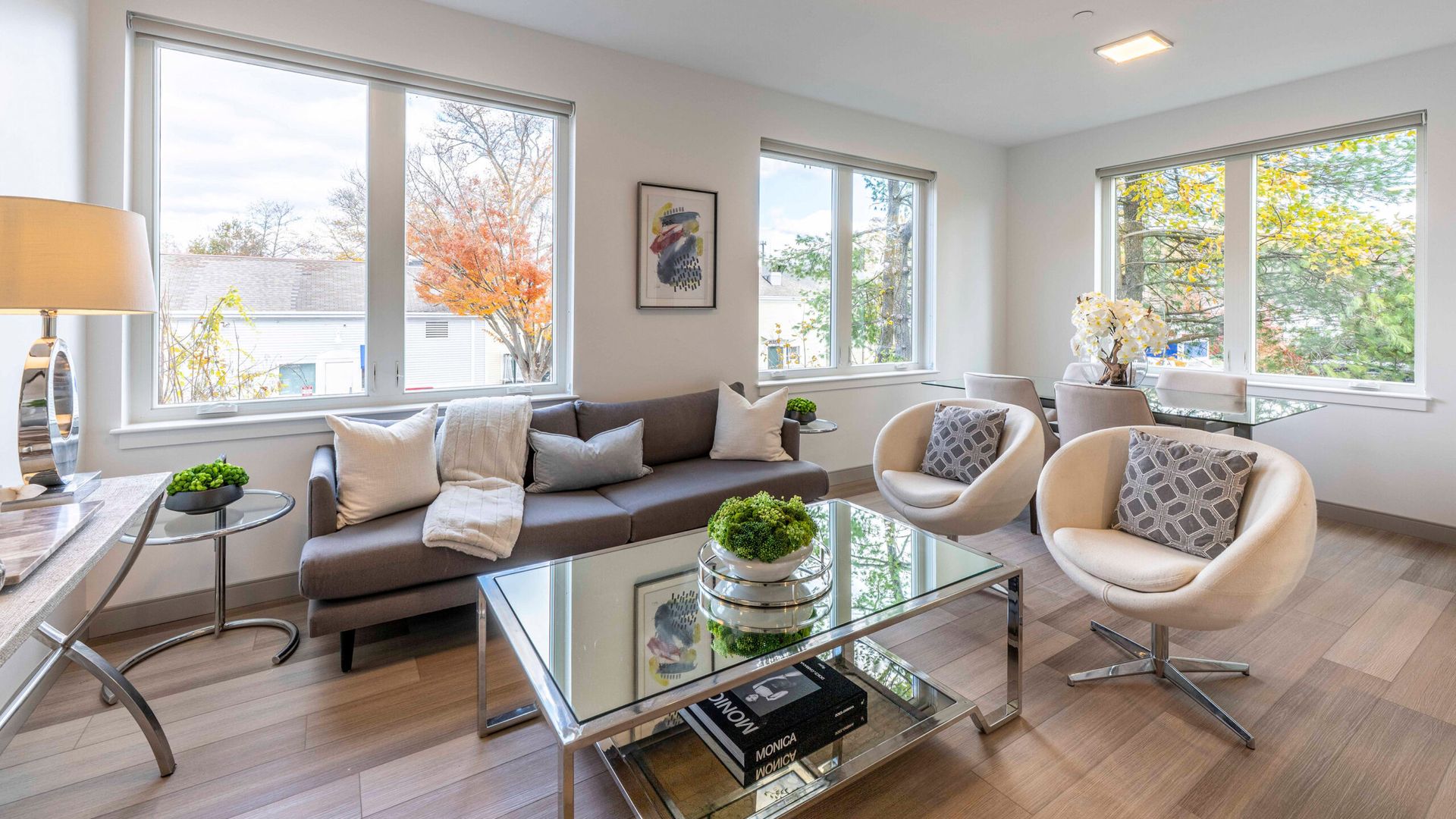 Wilton Apartment: 22 Hubbard Rd