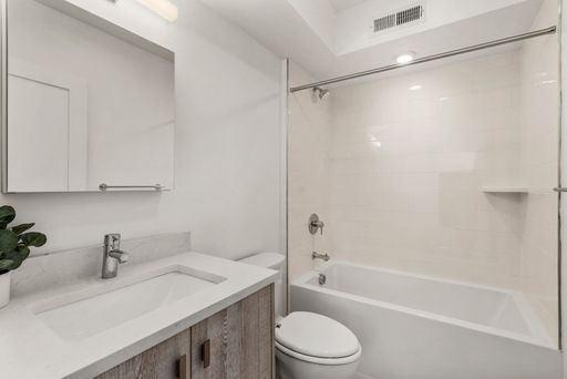 917 Bennington St, 211, East Boston, MA 02128