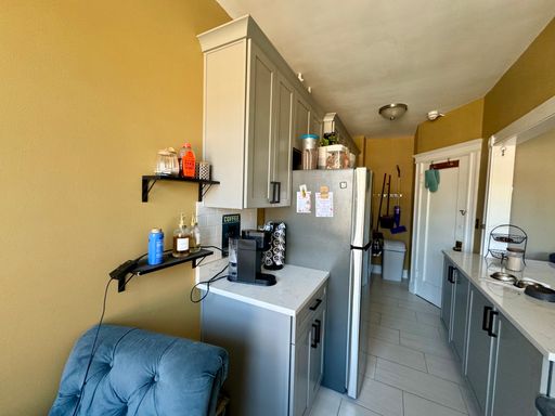 2 Crawford Street , 12, Cambridge, MA 02139