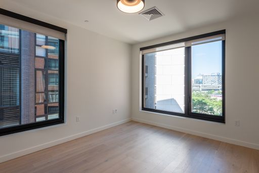 21-35 West 2nd St., Unit 410, Boston, MA 02127